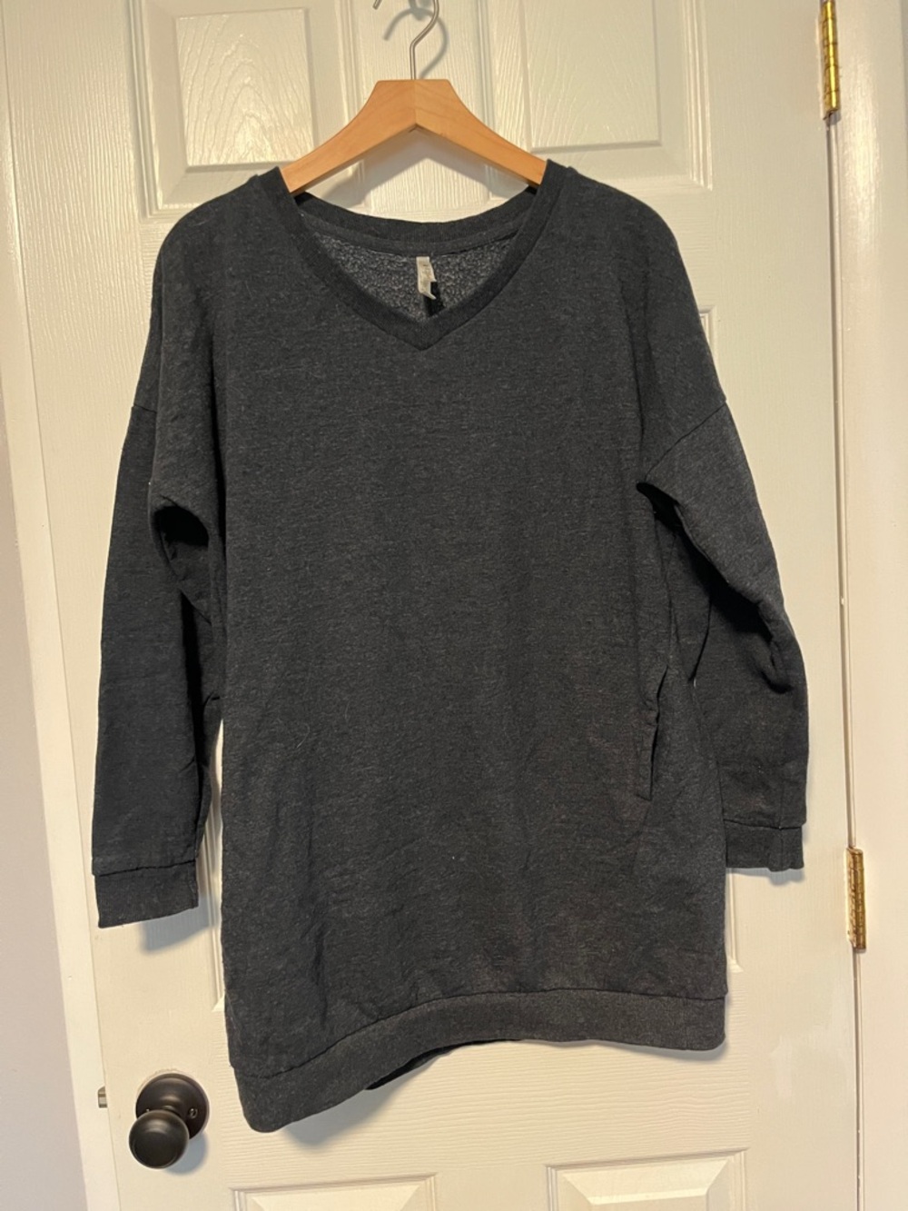 Women's V-Neck Pullover Sweatshirt - Charcoal